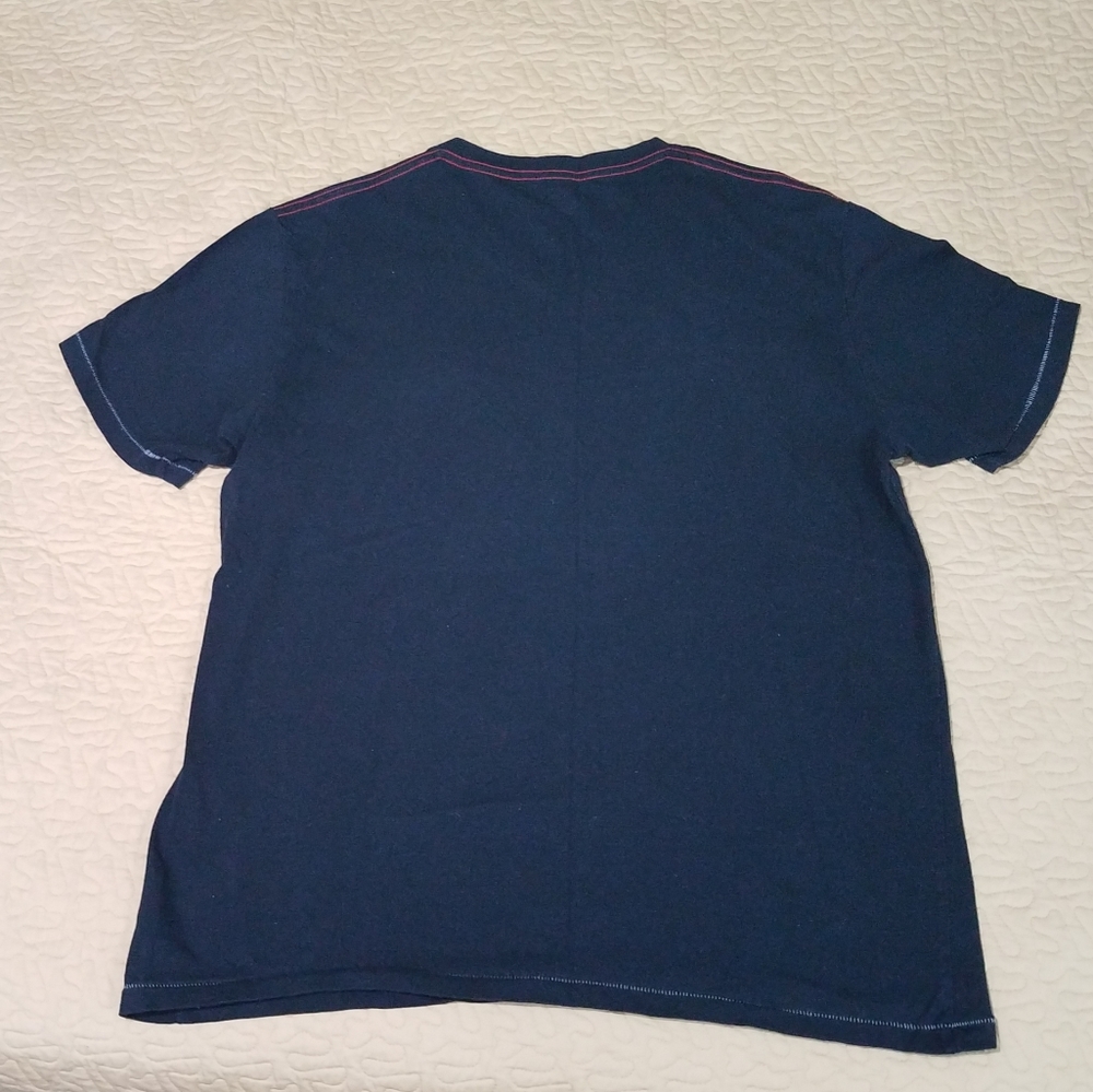 Vintage DKNY V neck T shirt Size L - Picture 4 of 4